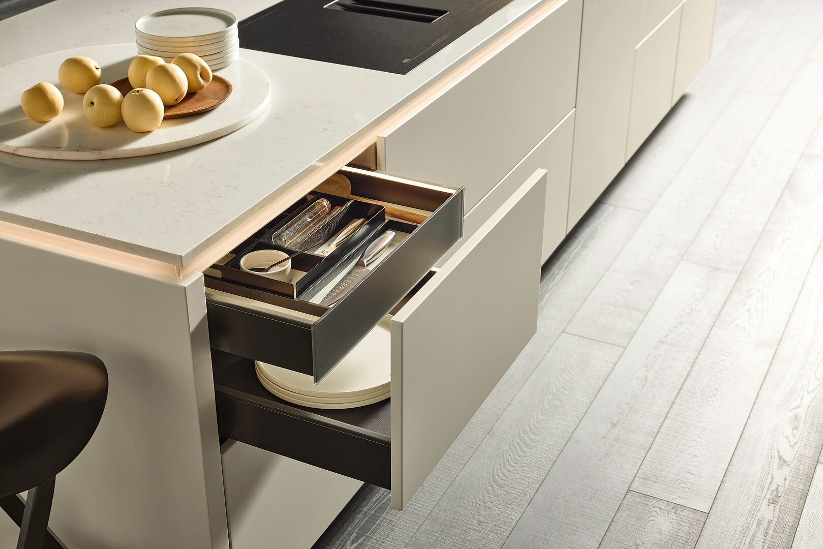 neoFLAT - Nussbaum Rosado / SOFT LACK - Kaschmir softmatt